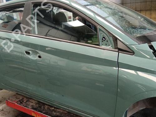 Dør højre bagtil Dør højre bagtil HYUNDAI i20 III (BC3, BI3) [2020-2026] 35741039 35741039