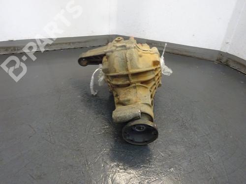 Used Front differential MERCEDES-BENZ M-CLASS (W163) ML 270 CDI (163.113) (163 hp) 10719336
