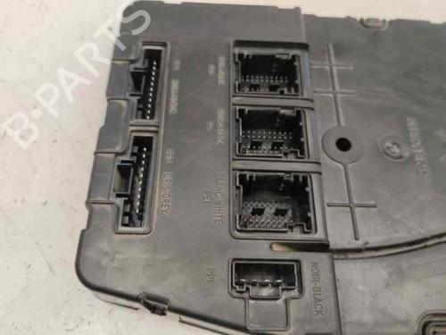 Fuse box RENAULT MEGANE II Saloon (LM0/1_)  | BP26555628E1 