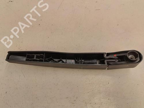 Used Rear windshield wiper arm FORD FIESTA VII (HJ, HF) 1.5 TDCi (86 hp) 17218452