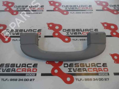 Used Front left interior door handle Front left interior door handle 3212904 3212904