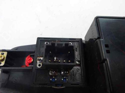 Left front window switch KIA CERATO I Hatchback (LD) 2.0 CRDi | BP8104977I27 - Image 3