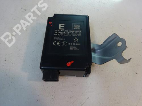 Used Electronic module TOYOTA YARIS (_P13_) [2010-2020]  11487394
