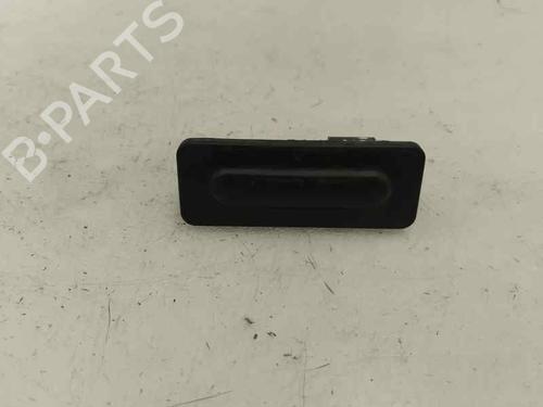 Used Tailgate handle PEUGEOT 208 I (CA_, CC_) 1.2 THP 110 (110 hp) 28025191