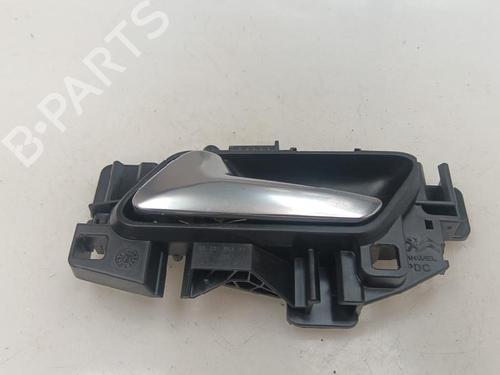 Used Front left interior door handle Front left interior door handle 36693314 36693314