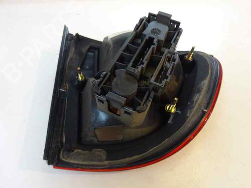 Feu arrière droit SEAT CORDOBA (6K2) [1999-2002]  2581061