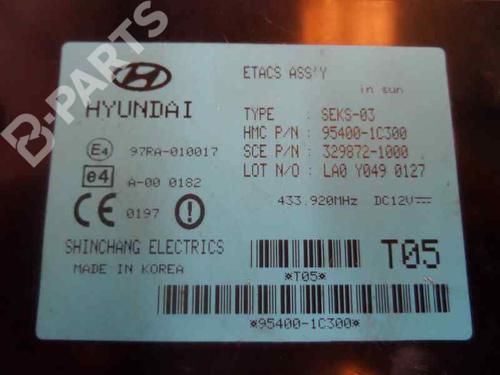 Fuse box HYUNDAI GETZ (TB)  | BP586411E1 