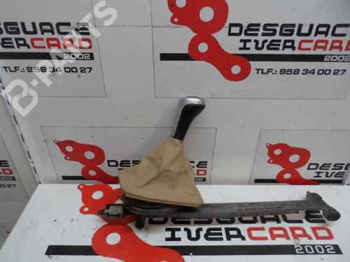 Selector da caixa manual BMW 5 (E60) 520 d (177 hp) 2008 | 1 |