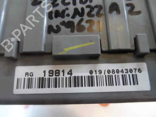 Used Fuse box Fuse box 585759 585759