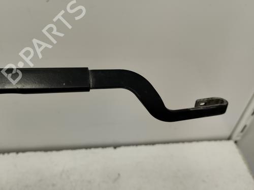 Front windshield wiper arm HYUNDAI i40 I (VF) 1.7 CRDi | BP19537734C143 