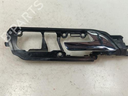 Used Front right interior door handle Front right interior door handle 35742308 35742308