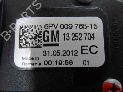 Used Pedal Pedal 1623419 1623419