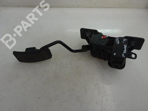 Used Pedal MITSUBISHI GRANDIS (NA_W) 2.0 DI-D (NA8W) (136 hp) 10986547
