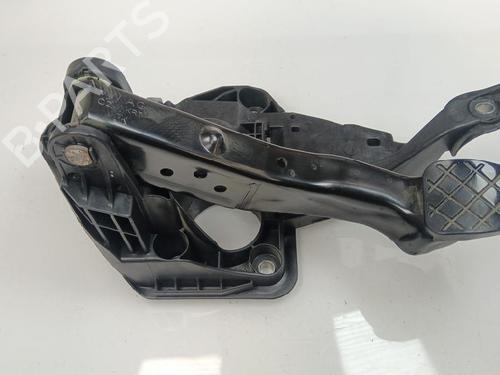 Used Break pedal Break pedal 35743146 35743146