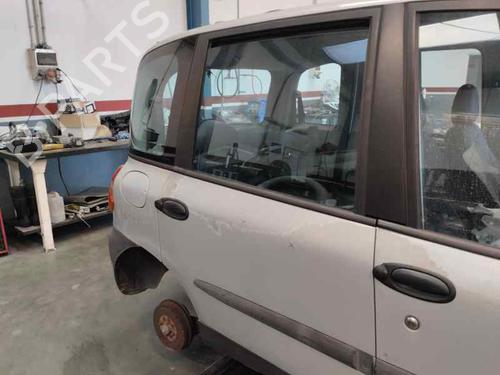 Dør høyre bak FIAT MULTIPLA (186_) 1.9 JTD (186AXE1A) (120 hp) 22639277
