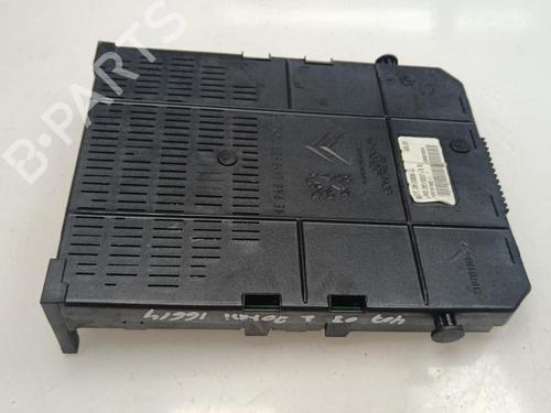 Used Fuse box Fuse box 35745280 35745280