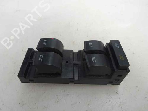 Used Left front window switch AUDI A6 C5 (4B2, 4B4) 2.5 TDI (150 hp) 9311795