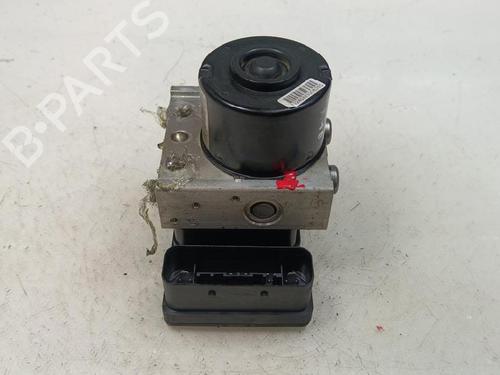 Used ABS pump ABS pump TOYOTA YARIS (_P9_) 1.4 D-4D (NLP90_, NLP90R) (90 hp) 35742551 35742551