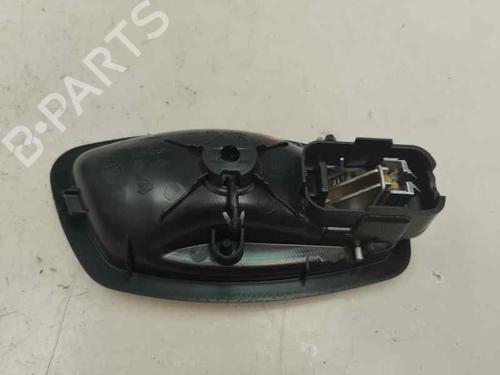 Used Front left interior door handle Front left interior door handle 26561264 26561264