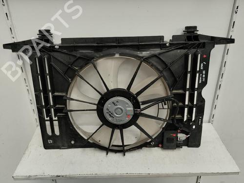 Used Radiator fan TOYOTA VERSO (_R2_) 1.6 (ZGR20_, ZGR20R) (132 hp) 17155570