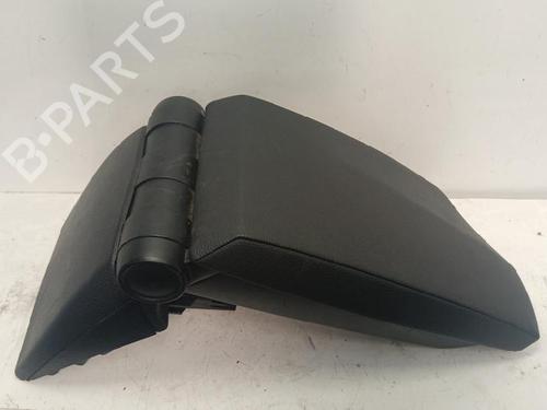 Used Armrest / Center console Armrest / Center console BMW 1 (E87) 120 i (150 hp) 40039203 40039203