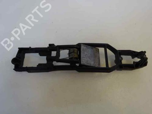 Portiergreep binnen links voor MERCEDES-BENZ M-CLASS (W163) ML 270 CDI (163.113) (163 hp) 3213101