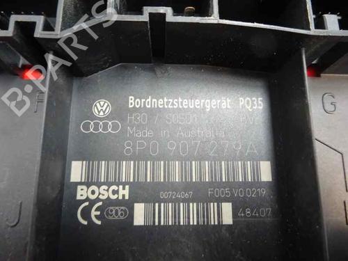 Boîte à Fusibles AUDI A3 (8P1) 2.0 TDI 16V (140 hp) 8104915