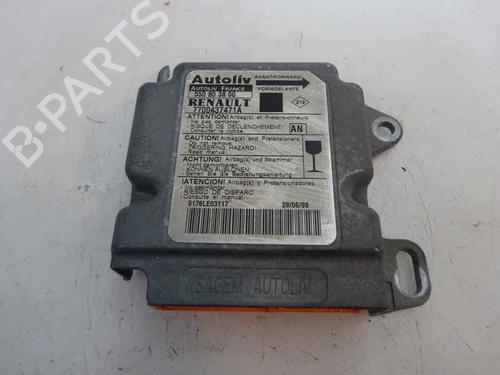 Airbag styreenhed RENAULT MEGANE Scenic (JA0/1_) 1.9 dTi (JA0N) (98 hp) 6787993
