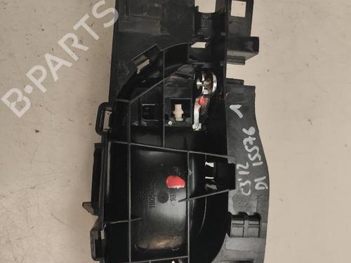 Used Front left interior door handle Front left interior door handle 13538921 13538921
