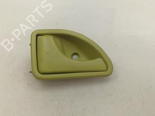 Used Front left interior door handle Front left interior door handle RENAULT TWINGO I (C06_) 1.2 (C066, C068) (58 hp) 39900282 39900282