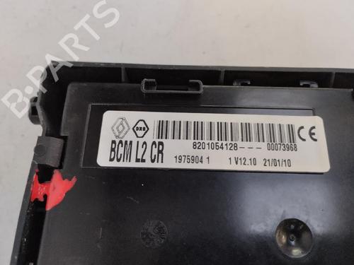 Used Fuse box RENAULT CLIO III (BR0/1, CR0/1) [2005-2014]  13912421