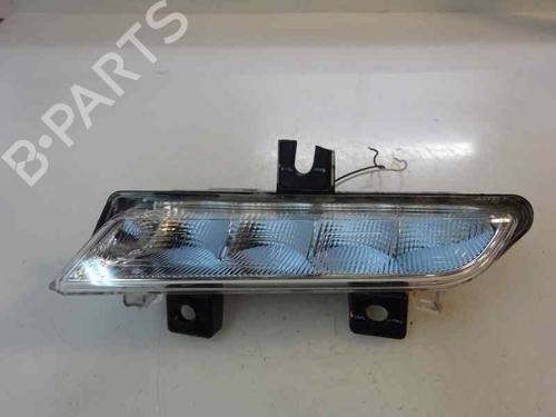 Used Right front indicator RENAULT CAPTUR I (J5_, H5_) 1.5 dCi 90 (J5N4, J5M5, J5MW, J5M6, J5AL, J5AJ) (90 hp) 2696976