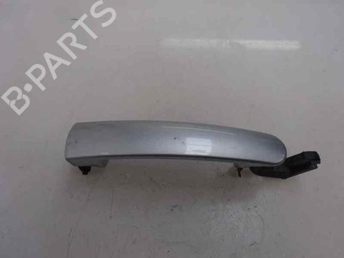 Used Front right exterior door handle Front right exterior door handle 3031895 3031895