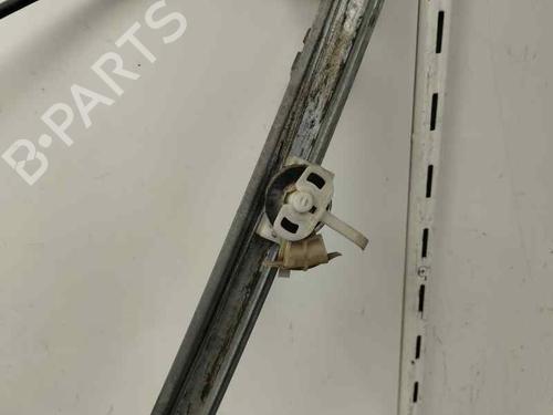 Used Front right window mechanism RENAULT LAGUNA II (BG0/1_) [2001-2007]  28023283