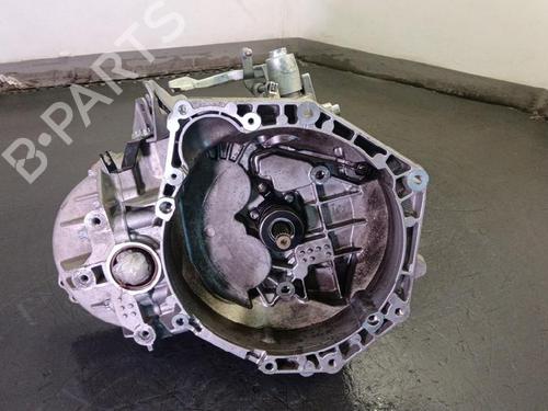 gearbox-opel-astra-h-saloon-a04-2007-2008-2009-2010-2011-2012-2013-2014-35742757 main image