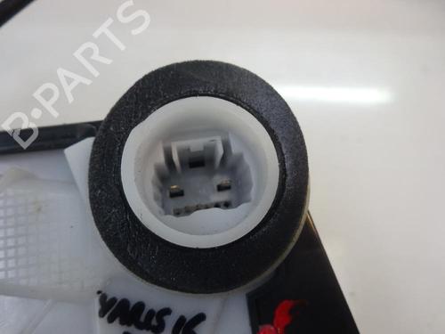 Used Front right lock TOYOTA YARIS (_P9_) 1.0 VVT-i (KSP90_, KSP90R) (69 hp) 11493946