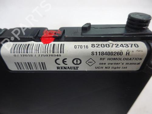 Used Fuse box RENAULT MEGANE II (BM0/1_, CM0/1_) 1.9 dCi (131 hp) 11514149