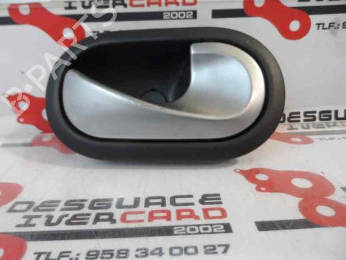 Used Front right interior door handle Front right interior door handle RENAULT MODUS / GRAND MODUS (F/JP0_) 1.5 dCi (FP0F, JP0F) (86 hp) 3213313 3213313