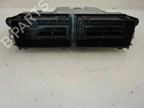Used Engine control unit (ECU) FORD FOCUS III [2010-2020]  8124800