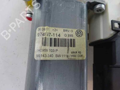 Rudehejsemotor bagstkærm venstre VW PASSAT B6 (3C2) 2.0 TDI 16V (140 hp) 8381305