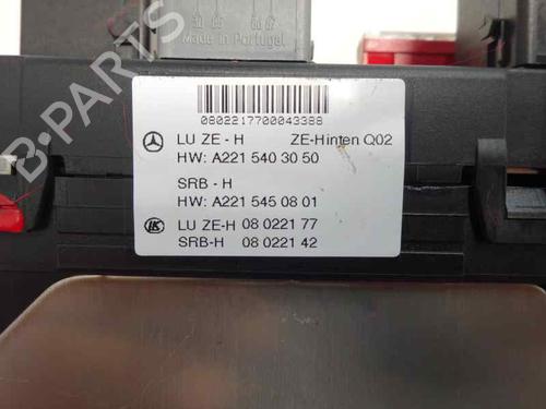 Boîte à Fusibles MERCEDES-BENZ S-CLASS (W221, V221) S 320 CDI 4-matic (221.080, 221.180) (235 hp) 7497885
