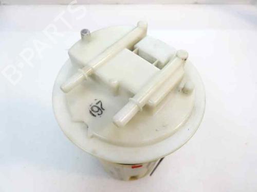 Used Fuel pump FIAT STILO Multi Wagon (192_) 1.9 JTD (140 hp) 8674898