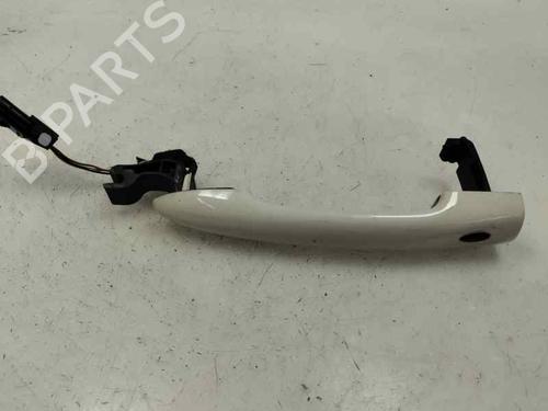 Used Front left exterior door handle RENAULT CAPTUR I (J5_, H5_) 1.2 TCe 120 (120 hp) 26561385