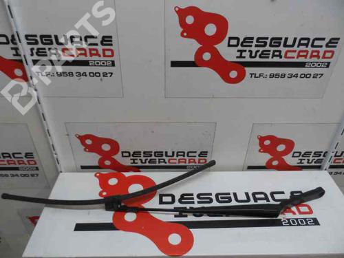 Used Front windshield wiper arm SKODA OCTAVIA II (1Z3) [2004-2013]  3469066