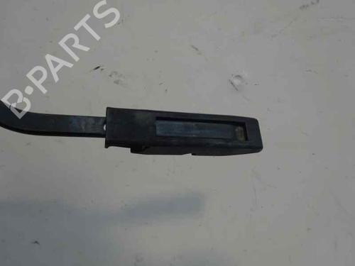 Used Front windshield wiper arm CITROËN C3 II (SC_) 1.4 HDi 70 (SC8HZC, SC8HR0, SC8HP4) (68 hp) 3469301