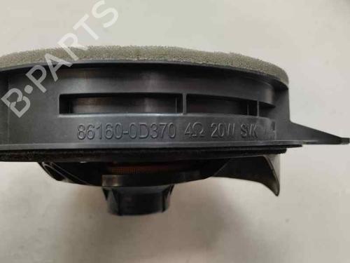 Used Radio TOYOTA YARIS (_P13_) 1.0 (KSP130_, KSP130) (69 hp) 30540308