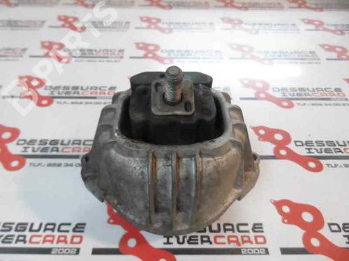 Used Engine mount BMW 3 (E90) 318 d (143 hp) 8796767