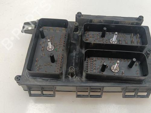 Fuse box OPEL ASTRA H GTC (A04) 1.7 CDTI (L08) | BP38683896E1 - Image 3
