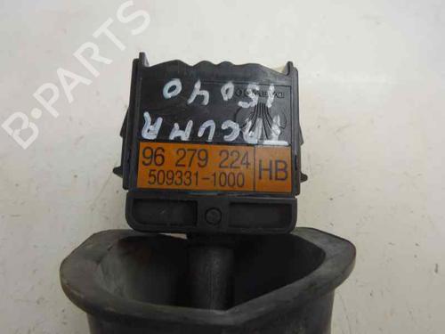 Licht + Raw Schakelaar DAEWOO REZZO (U100) 1.6 (105 hp) 9419843