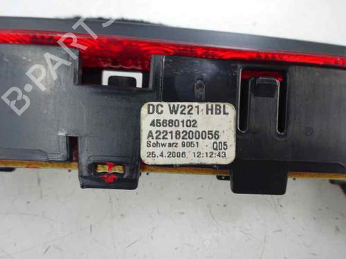 Used Third brake light MERCEDES-BENZ S-CLASS (W221, V221) S 320 CDI 4-matic (221.080, 221.180) (235 hp) 7497941
